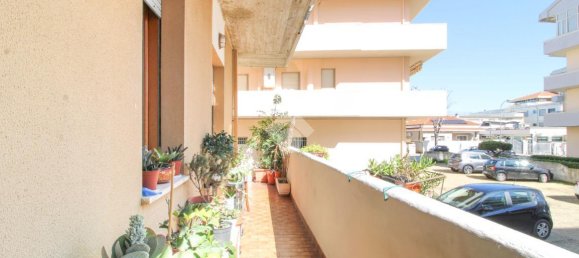 3غرفة شقة في Francavilla al Mare, Italy رقم 15508 9