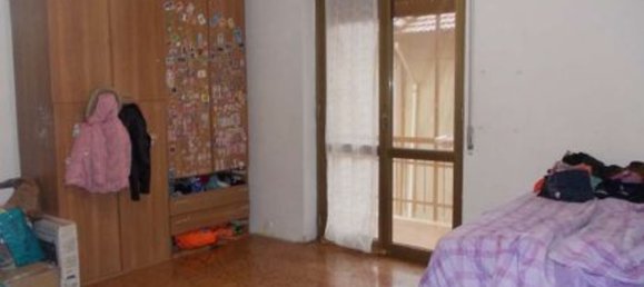 3 rooms Apartment in Limbiate, Italy No. 146588 20