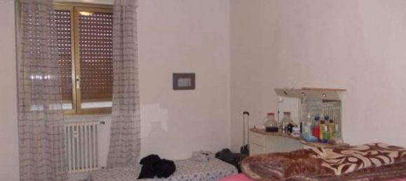 3 rooms Apartment in Limbiate, Italy No. 146588 3