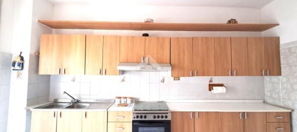 Квартира с 3 комнатами в Риньяно Фламинио, Италия № 159076 7