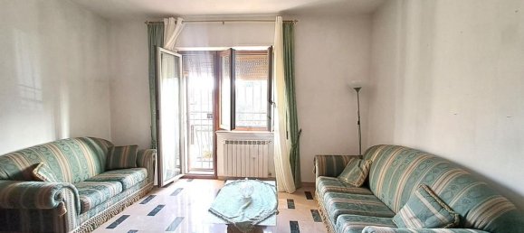 Квартира с 3 комнатами в Риньяно Фламинио, Италия № 159076 6