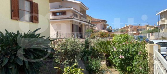 3 غرف نوم فيلا في Santa Giusta, Italy رقم 270061 2