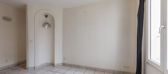 Apartamento de 2 dormitorios en Paris, France No. 172605 4