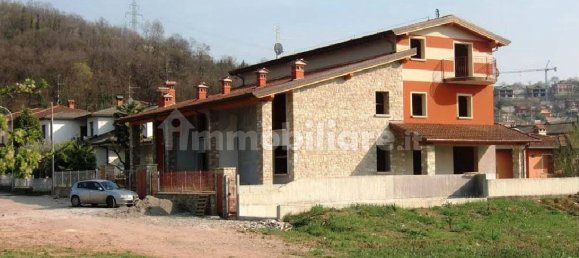 3 Schlafzimmer Haus in Capriolo, Italy, Nr. 69841 8