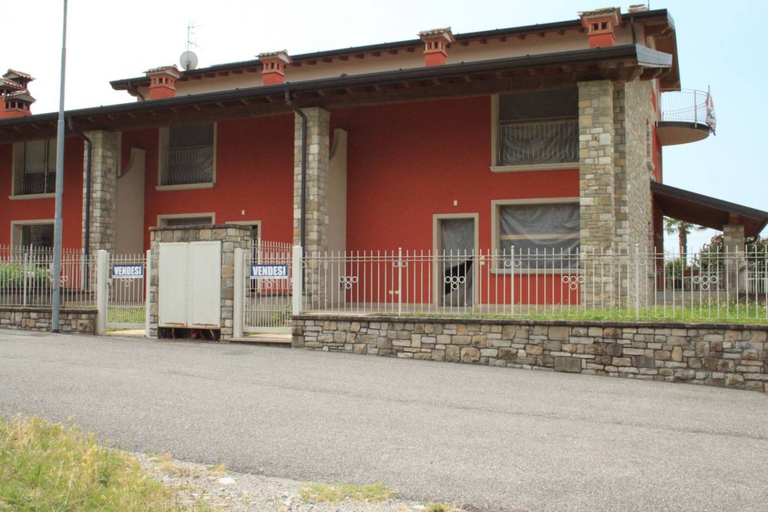 3 Schlafzimmer Haus in Capriolo, Italy, Nr. 69841