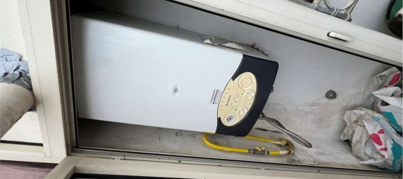 Apartamento de 6 divisões em Pomezia, Italy N.º 202955 18