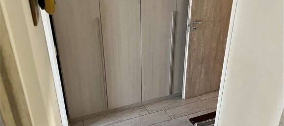 Apartamento de 6 divisões em Pomezia, Italy N.º 202955 24