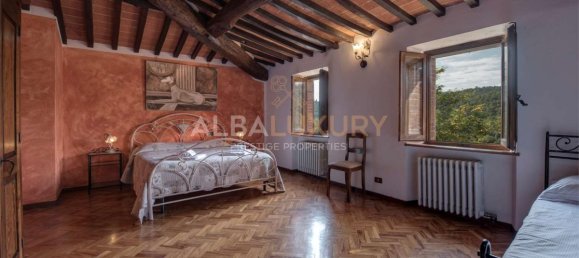 9 bedrooms Villa in Sinalunga, Italy No. 458 9
