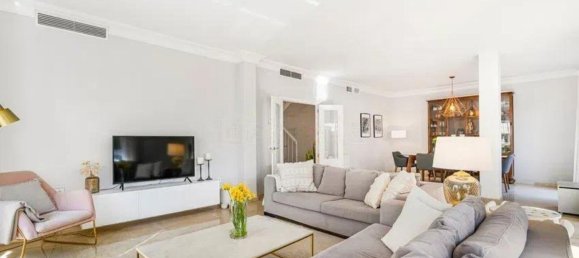 5 Schlafzimmer Stadthaus in Marbella, Spain, Nr. 134042 12