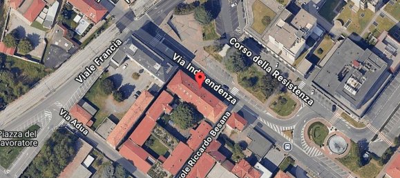 6 bedrooms Apartment in Meda, Italy No. 281705 2