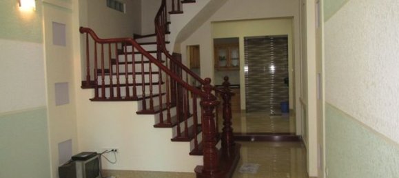 220m² House in Cau Giay, Vietnam No. 287 3