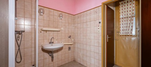 2 rooms Apartment in Favoriten, Austria No. 130967 7