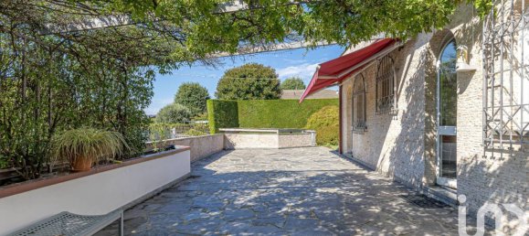 4 bedrooms Villa in Casnate con Bernate, Italy No. 360389 17