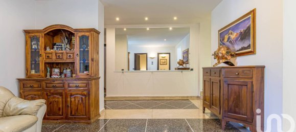 4 bedrooms Villa in Casnate con Bernate, Italy No. 360389 27