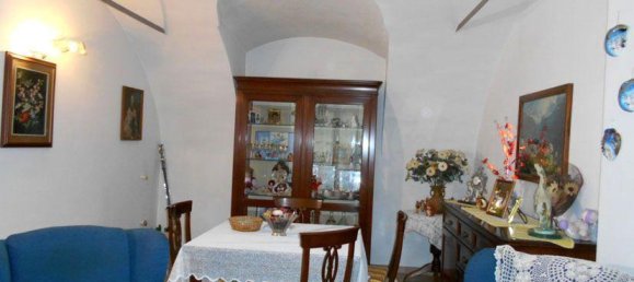5 rooms House in Brusasco, Italy No. 231819 4