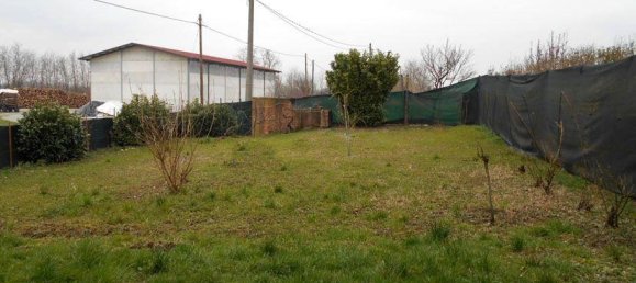 5 rooms House in Brusasco, Italy No. 231819 3