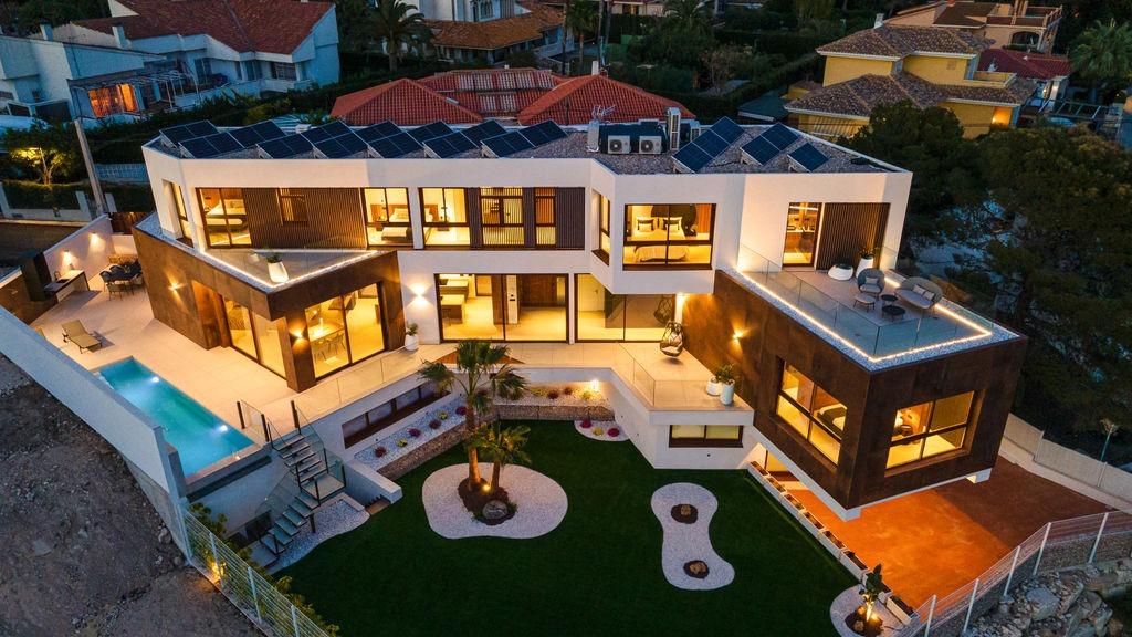 4 dormitorios villa en venta en Benidorm, Alicante, Comunidad Valenciana, Spain № 369551