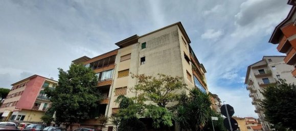 5-Zimmer Wohnung in Pistoia, Italy, Nr. 79236 12