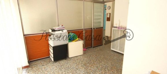 3-salle Propriété commerciale à Vigevano, Italy No. 292793 8