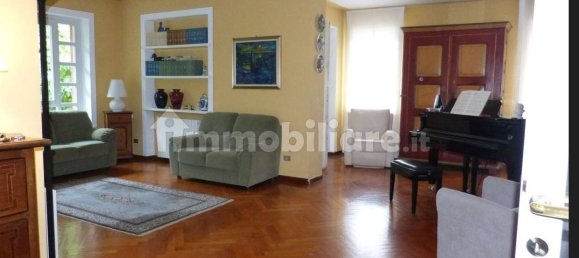 Вилла с 3 спальнями в Фоссано, Италия № 332850 10