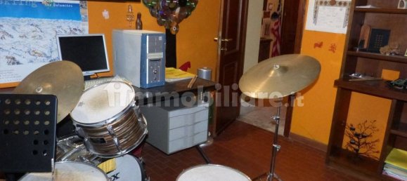 Вилла с 3 спальнями в Фоссано, Италия № 332850 37