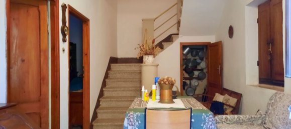 Edificio en Cavriglia, Italy 105 m² No. 123074 8