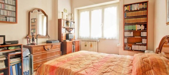 5 rooms Apartment in Rome, Italy No. 17523 12
