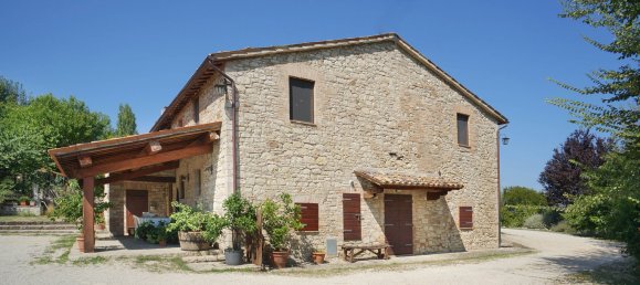 6 bedrooms House in Todi, Italy No. 67671 14