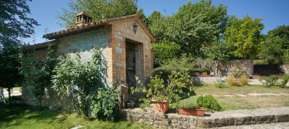 6 bedrooms House in Todi, Italy No. 67671 7