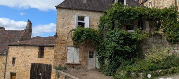 3 bedrooms House in Saint-Cyprien, France No. 320946 2