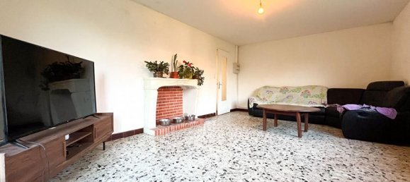 4 bedrooms House in Fredille, France No. 226238 15