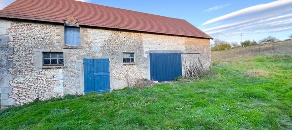 4 bedrooms House in Fredille, France No. 226238 2