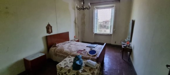 Casa de 13 divisões em Lucca, Italy N.º 256429 26