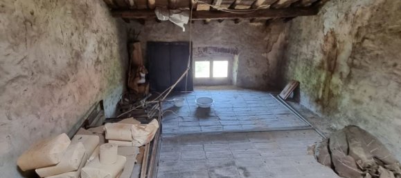 13 rooms House in Lucca, Italy No. 256429 8