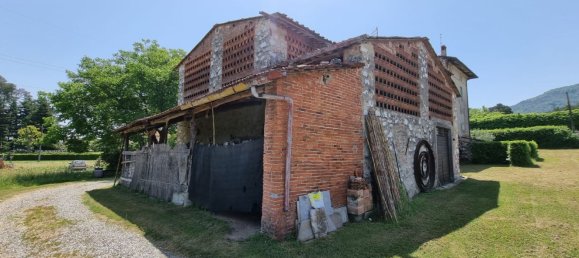 Casa de 13 divisões em Lucca, Italy N.º 256429 15