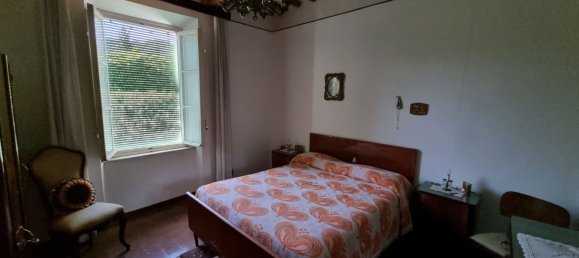 Casa de 13 divisões em Lucca, Italy N.º 256429 25