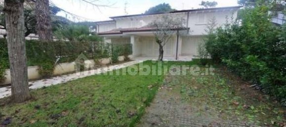 3 chambres Villa à Forte dei Marmi, Italy No. 189033 29