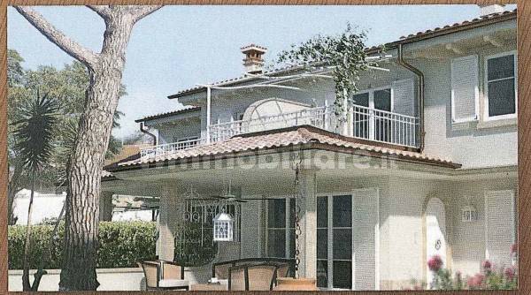 3 chambres Villa à Forte dei Marmi, Italy No. 189033