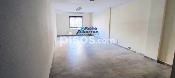 56m² Office in Badajoz, Spain No. 156048 7