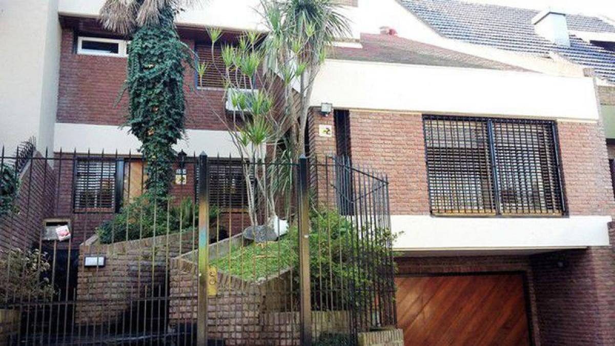 Дом с 5 спальнями в Висенте-Лопес, Аргентина № 58799