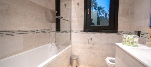 7 غرف نوم منزل في Marbella, Spain رقم 124529 20