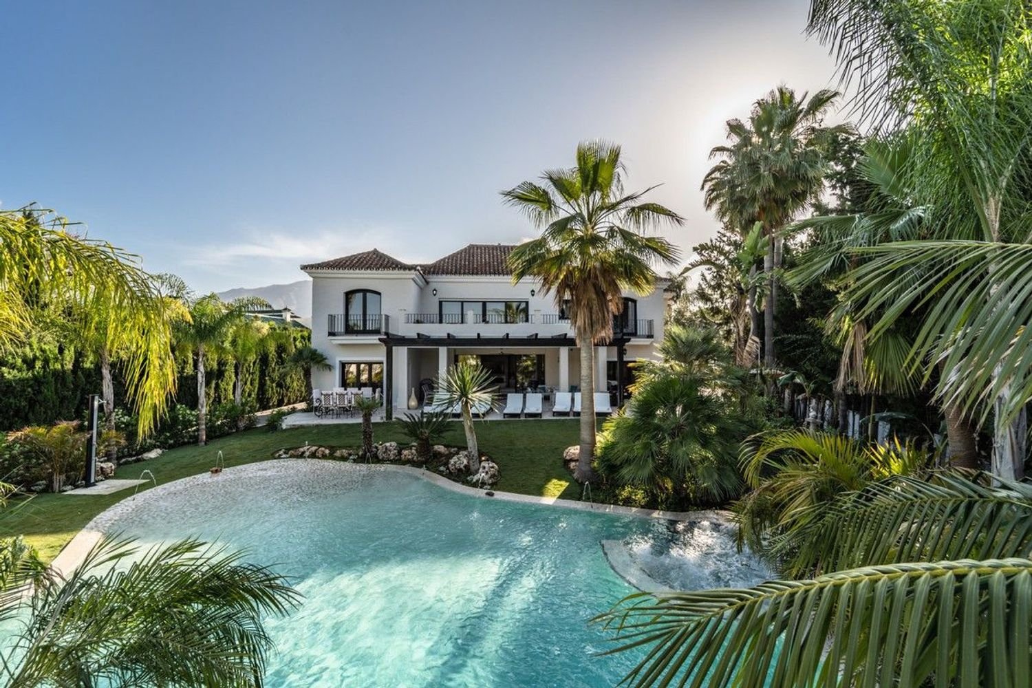 7 غرف نوم منزل في Marbella, Spain رقم 124529