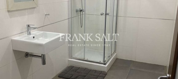 2 bedrooms Apartment in Ta' Xbiex, Malta No. 5050 8