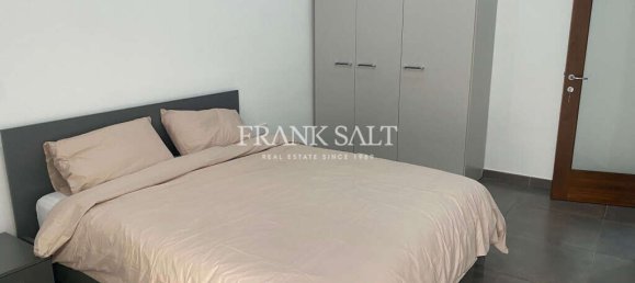 2 bedrooms Apartment in Ta' Xbiex, Malta No. 5050 6