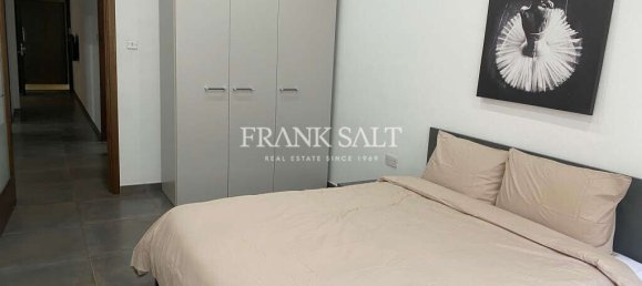 2 bedrooms Apartment in Ta' Xbiex, Malta No. 5050 7