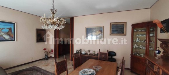 3 Schlafzimmer Wohnung in Piacenza, Italy, Nr. 217711 5