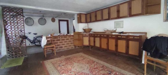 8-Zimmer Haus in Fosdinovo, Italy, Nr. 89780 9