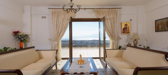 5 bedrooms House in Agios Nikolaos, Greece No. 95163 9