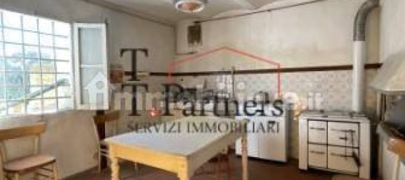 5 bedrooms House in Calenzano, Italy No. 79530 18