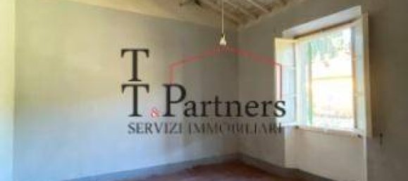 5 bedrooms House in Calenzano, Italy No. 79530 12